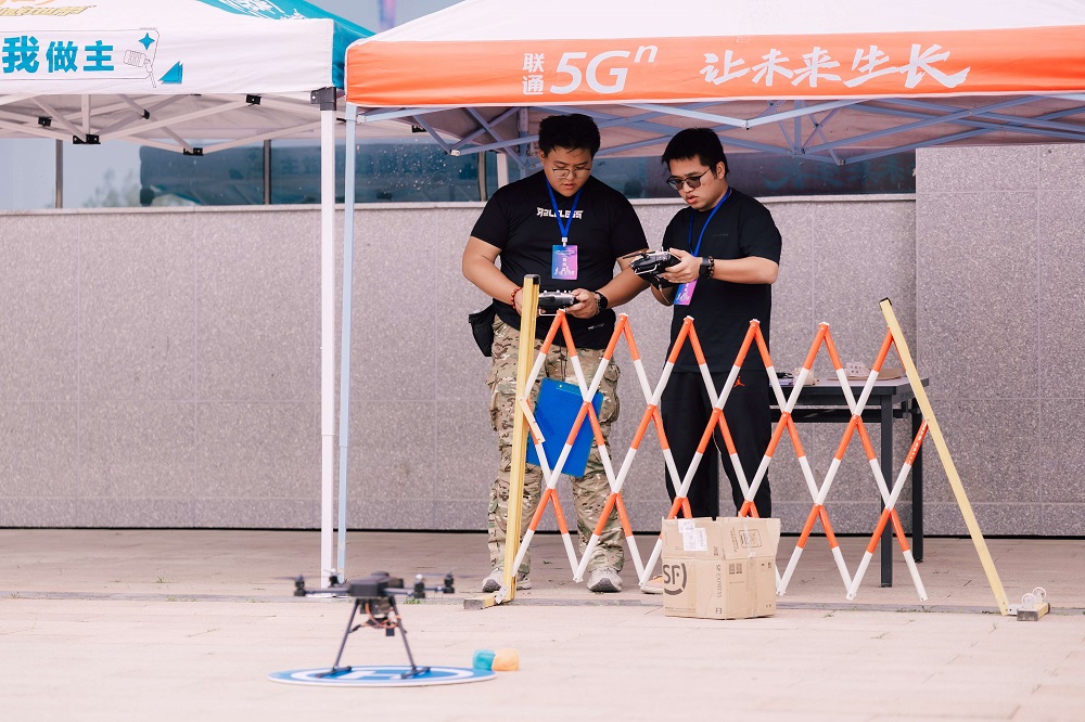 新疆caac无人机执照培训机构？—来新疆保华润天航空24天拿证