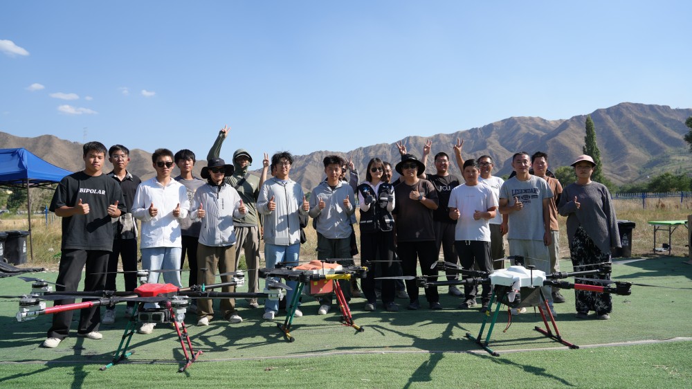 新疆无人机飞手证考取全攻略，保华润天航空助你一臂之力