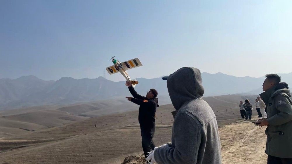 技能+证书双收获：保华润天新疆无人机培训超值套餐