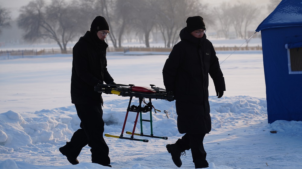 保华润天新疆无人机培训:投资自己,一张 CAAC 执照改变职业生涯