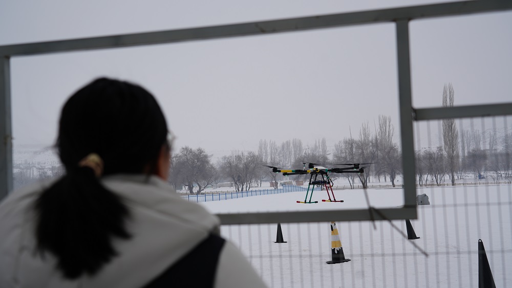 新疆无人机培训学校推荐，保华润天航空师资强设备全