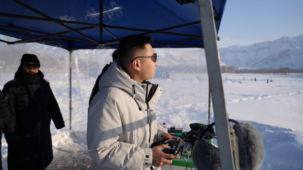 [保华润天航空]新疆无人机应用领域全解析：测绘、巡检、植保等行业需要怎样的持证人才？