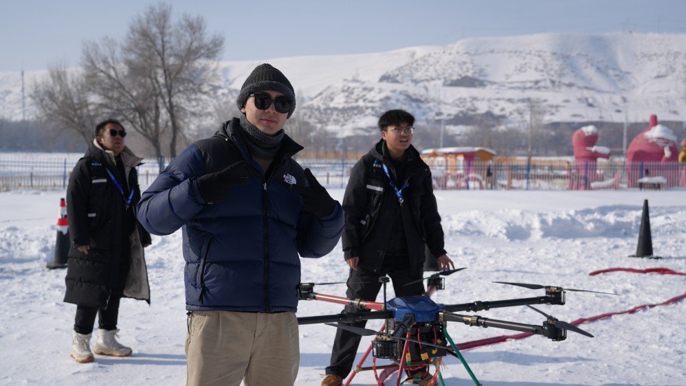 [保华润天航空]新疆无人机应用领域全解析：测绘、巡检、植保等行业需要怎样的持证人才？