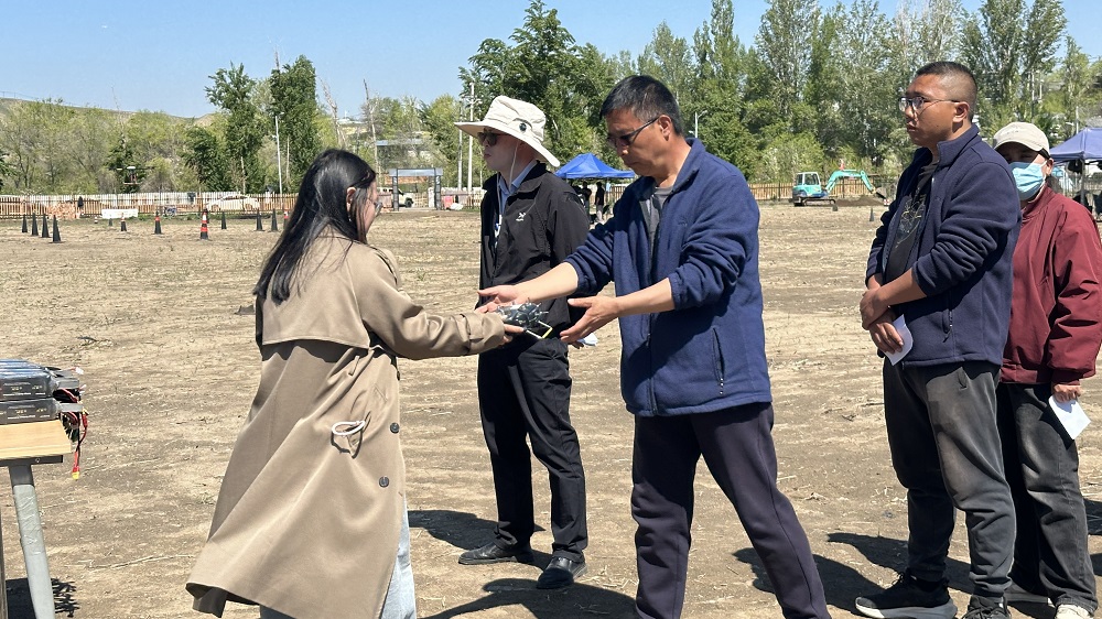 新疆CAAC执照培训怕考不过？保华润天免费重学到拿证