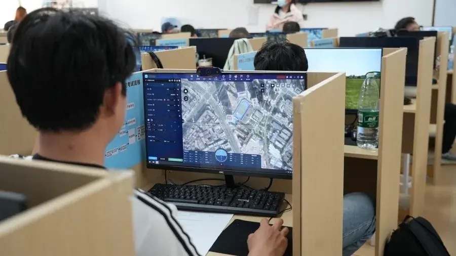 无人机模拟器训练现场